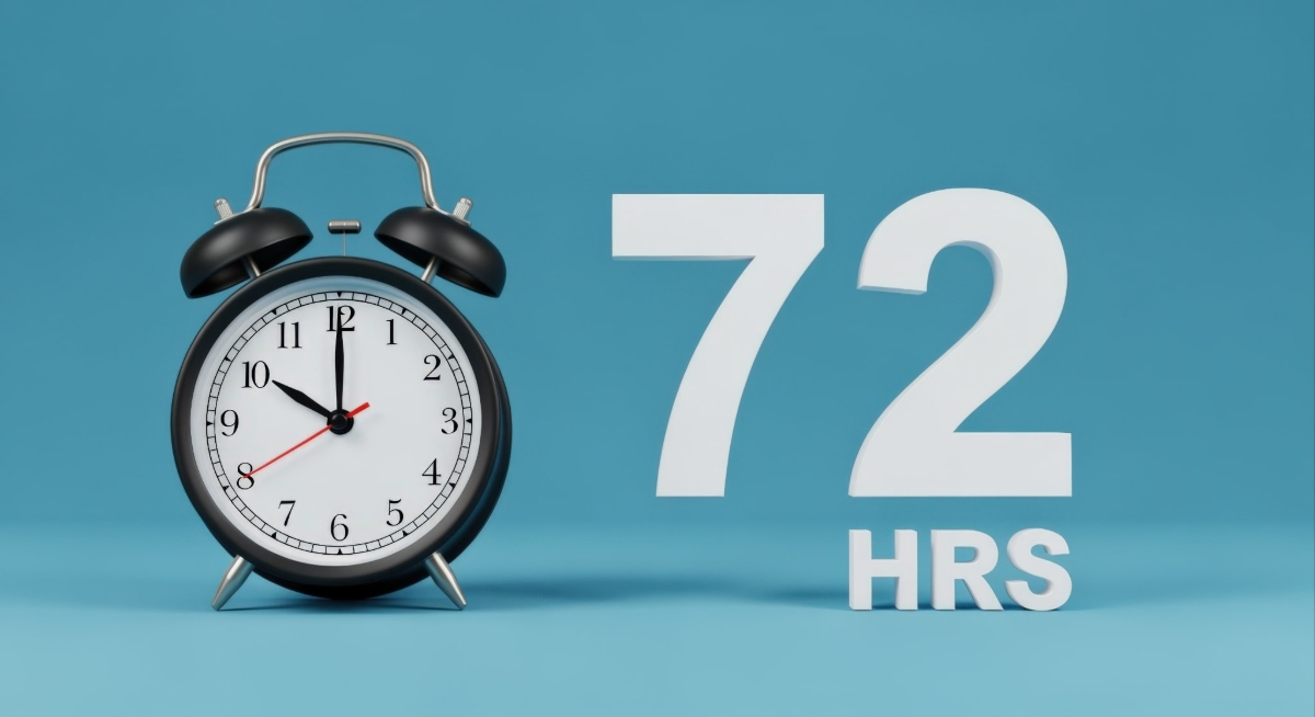 時計と72時間の文字